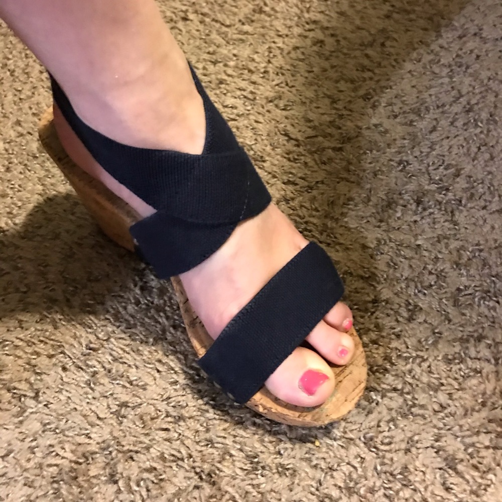 Size 9 stretch NAVY Blue wedges